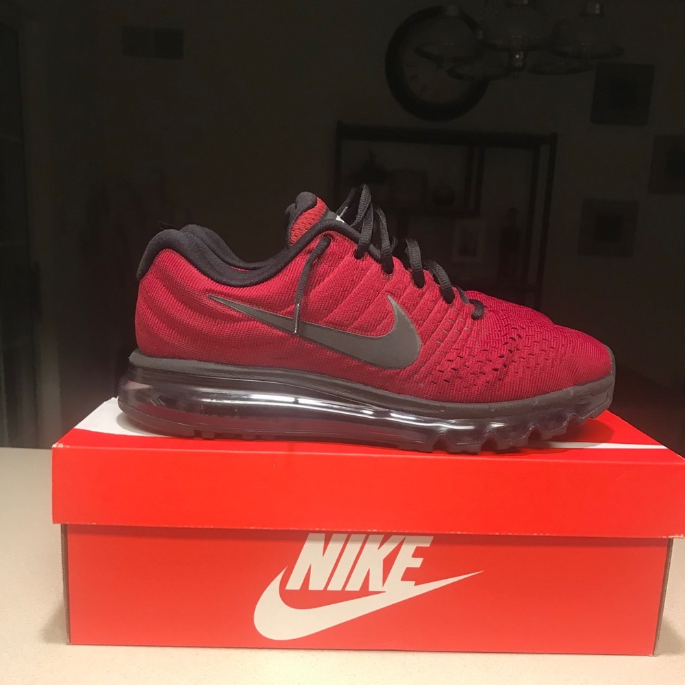 🚩Sold🚩🔥Nike Air Max 2017🔥